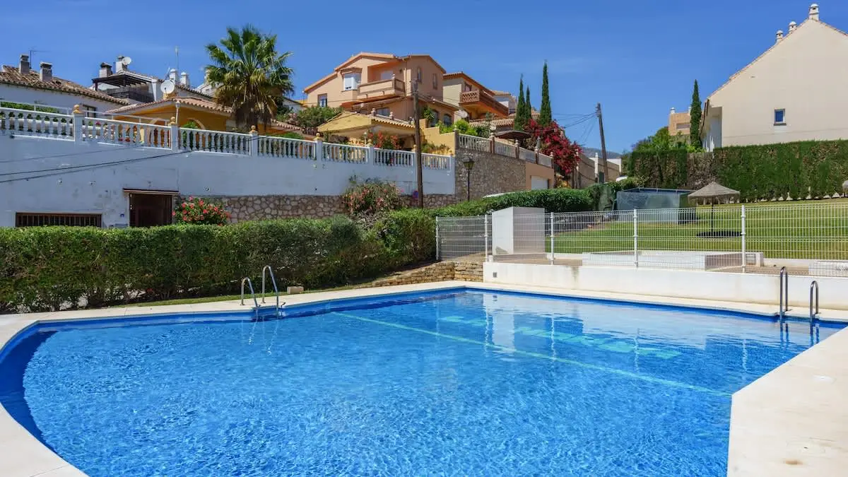 Apartment with Pool - Ref 194