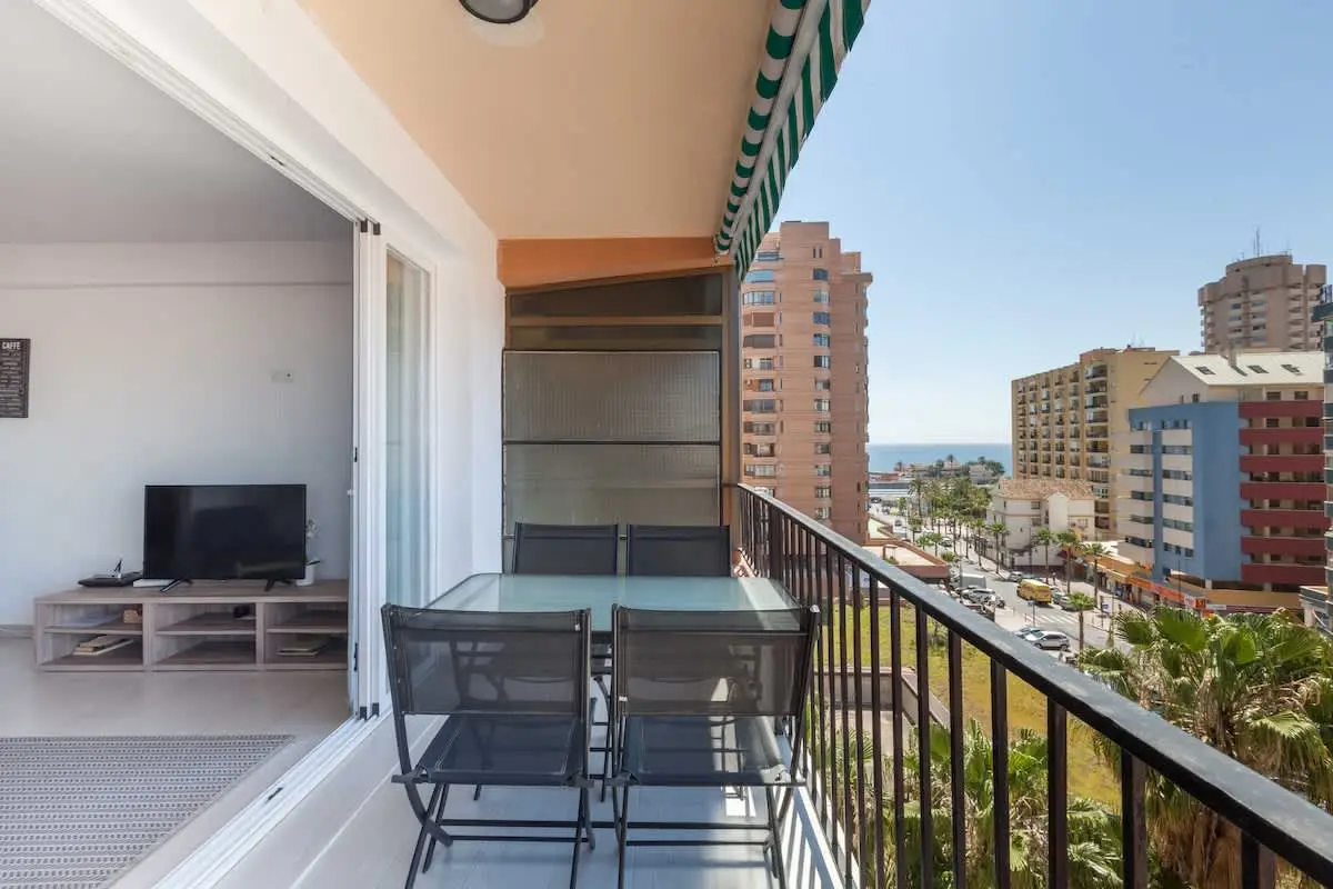 Central apartment with balcony - Ref 92