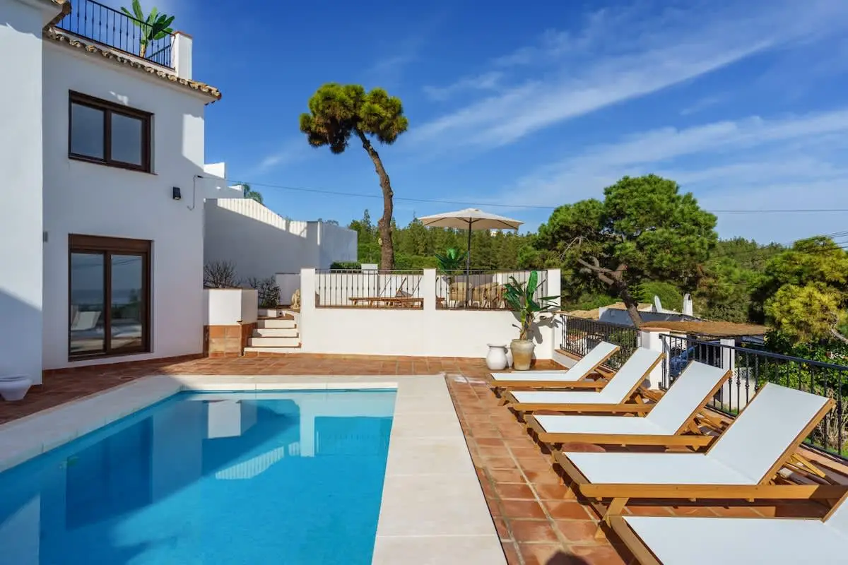 Luxury Villa with Private Pool Near La Cala de Mijas