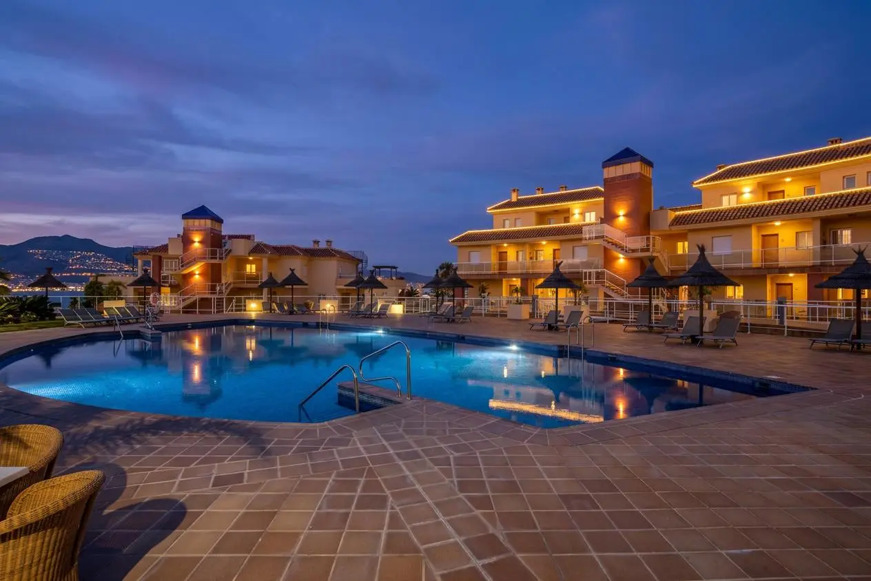 Malibu Mansions Apt - Ref 242