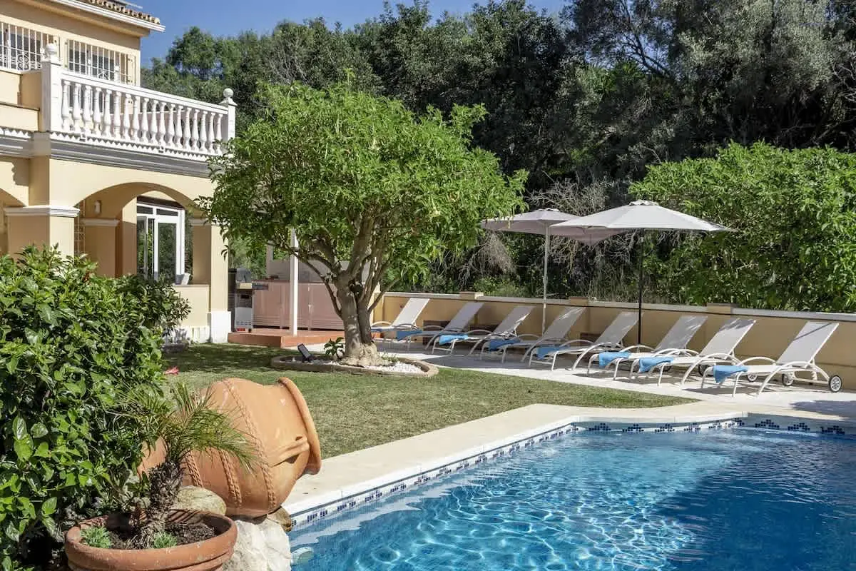 Holiday Villas