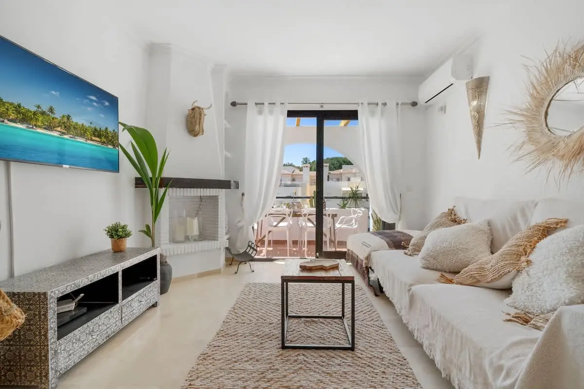 Boho Chick Getaway with pool view , in Riviera del Sol - REF 123